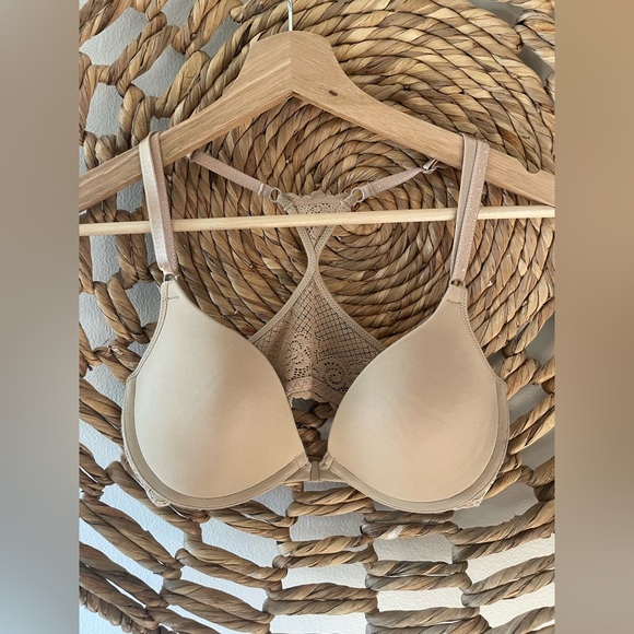 Maidenform Lace Racerback Bra - Picture 2 of 12